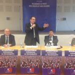 Alain Cadec, Député européen à Etel: "Hollande nous met un écran de fumée"